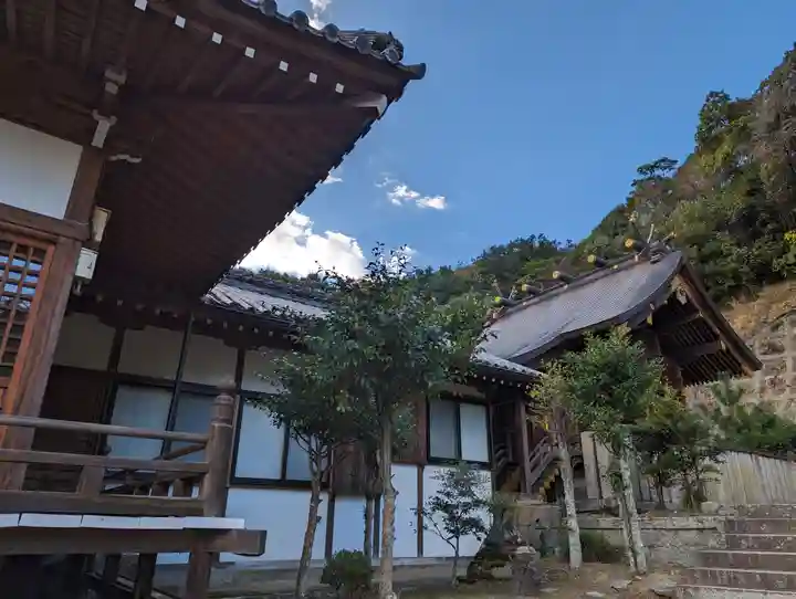 真止戸山神社(岡山県)
