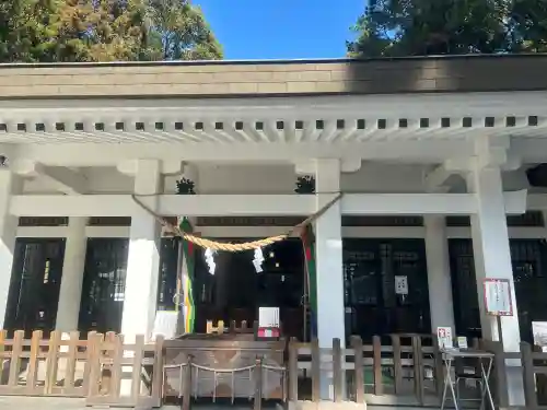 宮崎神宮の{uncategorized: "未分類", other: "その他", undefined: "問題あり", building: "その他建物", grave: "お墓", sacred_gate: "鳥居", guardian: "狛犬", statue: "像", buddha: "仏像", history: "歴史", nature: "自然", garden: "庭園", animal: "動物", pagoda: "塔", temizu: "手水舎", mountain_gate: "山門・神門", sanctuary: "本殿・本堂", subordinate: "末社・摂社", art: "芸術", scenery: "景色", jizo: "地蔵", ema: "絵馬", goshuin: "御朱印", omikuji: "おみくじ", items: "授与品その他", amulet: "お守り", goshuincho: "御朱印帳", eats: "食事", festival: "お祭り", votive_dance: "神楽", shichigosan: "七五三参", wedding: "結婚式", experience: "体験その他", initially: "初詣", around: "周辺", anti_infection: "感染症対策"}