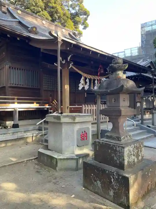 白髭神社の{uncategorized: "未分類", other: "その他", undefined: "問題あり", building: "その他建物", grave: "お墓", sacred_gate: "鳥居", guardian: "狛犬", statue: "像", buddha: "仏像", history: "歴史", nature: "自然", garden: "庭園", animal: "動物", pagoda: "塔", temizu: "手水舎", mountain_gate: "山門・神門", sanctuary: "本殿・本堂", subordinate: "末社・摂社", art: "芸術", scenery: "景色", jizo: "地蔵", ema: "絵馬", goshuin: "御朱印", omikuji: "おみくじ", items: "授与品その他", amulet: "お守り", goshuincho: "御朱印帳", eats: "食事", festival: "お祭り", votive_dance: "神楽", shichigosan: "七五三参", wedding: "結婚式", experience: "体験その他", initially: "初詣", around: "周辺", anti_infection: "感染症対策"}