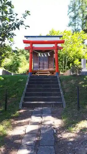 仁木神社の末社