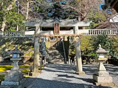 事任八幡宮の鳥居