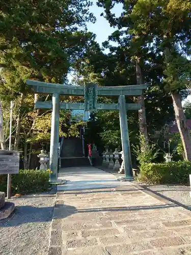 大頭龍神社の鳥居