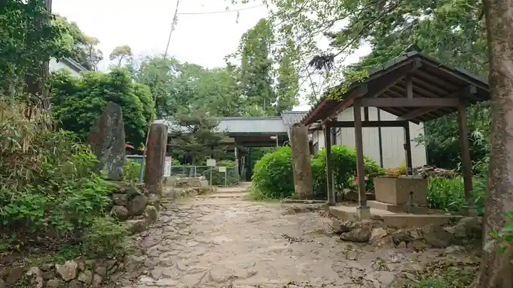自玉手祭来酒解神社のその他建物