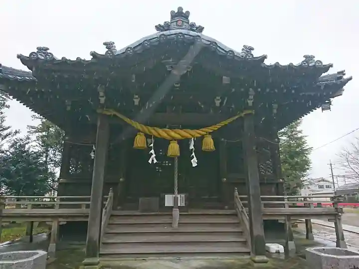春日神社の本殿・本堂
