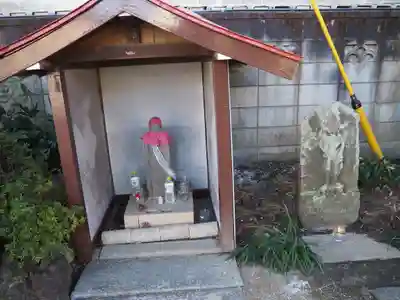 男衾厳島神社の地蔵