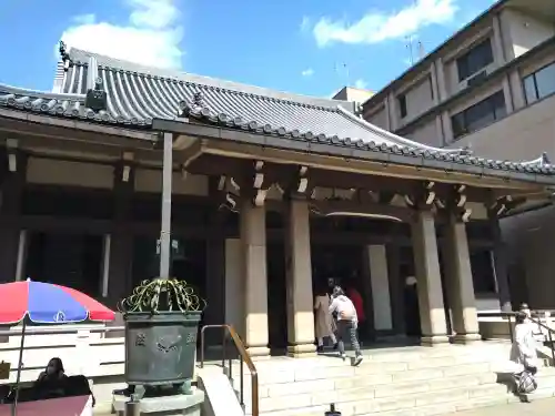 とげぬき地蔵尊 高岩寺の本殿・本堂