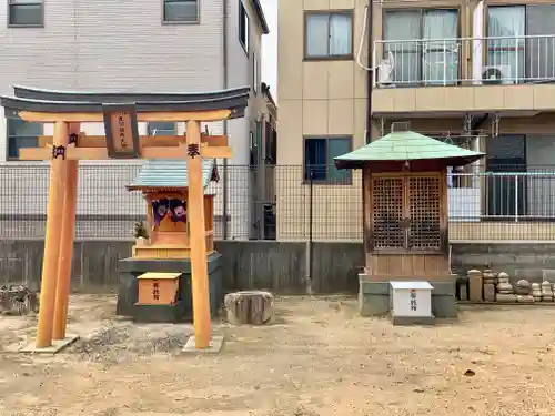 猿田彦神社の末社