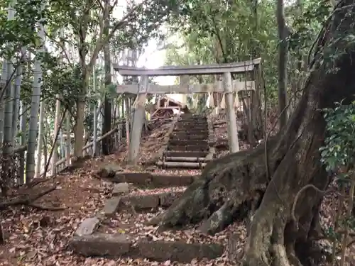 石井神社の鳥居