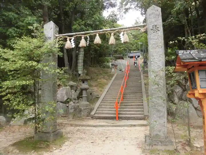賣布神社の鳥居