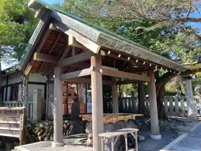 伊勢山皇大神宮の手水舎