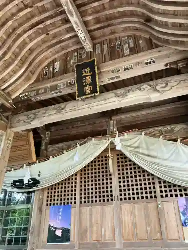 近津神社の本殿・本堂