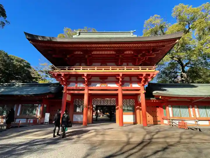 武蔵一宮氷川神社の山門・神門
