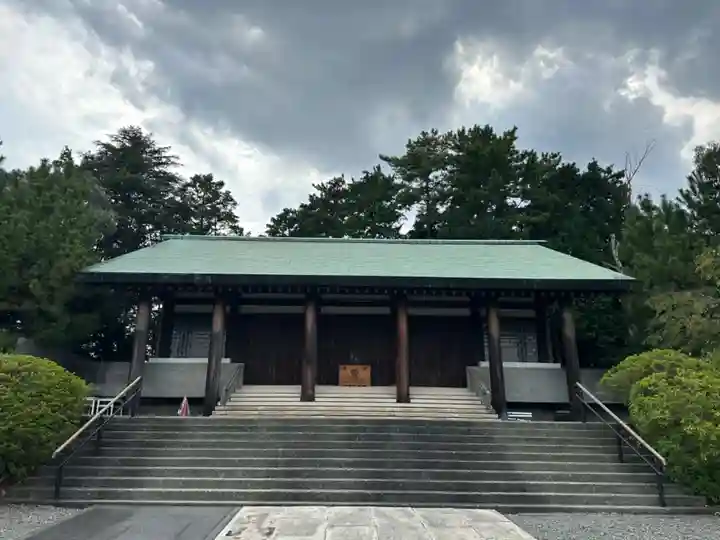 神奈川県戦没者慰霊堂(神奈川県)
