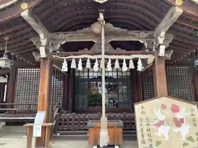荒井神社の本殿・本堂