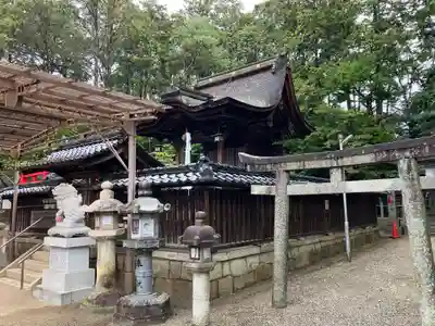 新宮神社の本殿・本堂