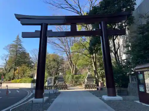 東郷神社の鳥居