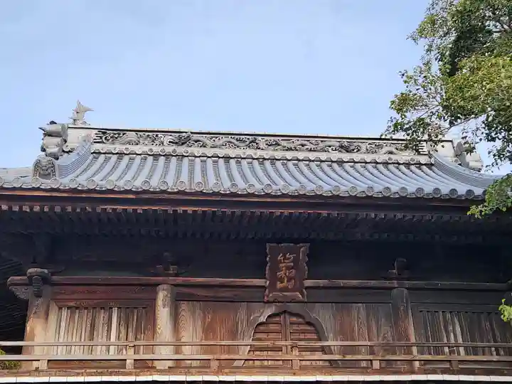 霊山寺の山門・神門