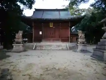 八柱神社の本殿・本堂