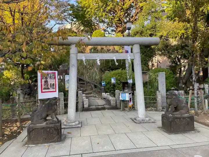 鳩森八幡神社(東京都)