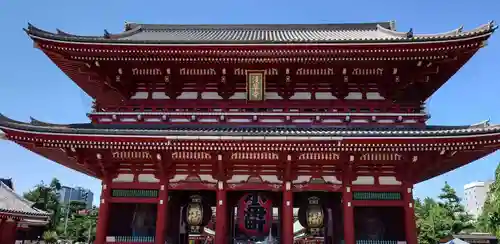 浅草寺の山門・神門