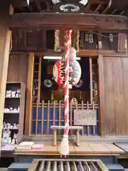 三光稲荷神社の本殿