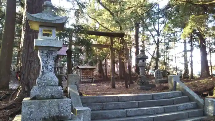 岩手山神社の建物その他