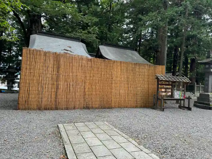 諏訪大社下社春宮(長野県)