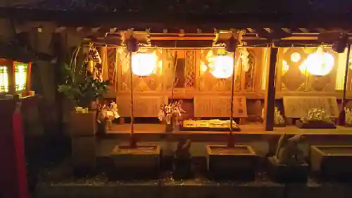 子安神社の末社・摂社