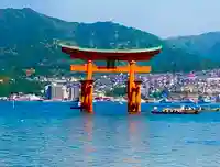 厳島神社の鳥居