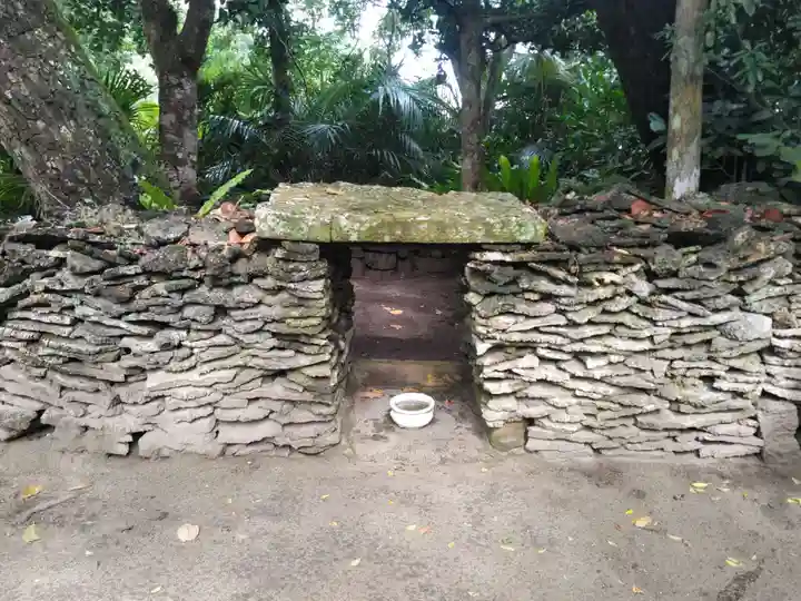 船浮御嶽(沖縄県)