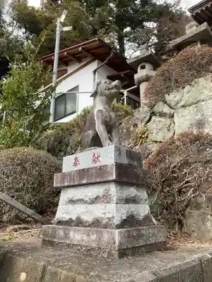 三峯神社の狛犬