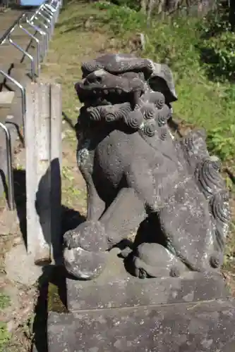 古四王神社の狛犬