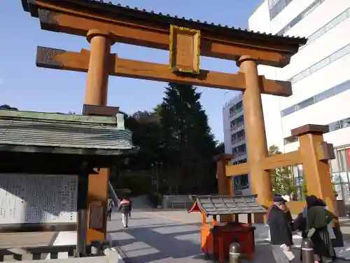 宇都宮二荒山神社の鳥居