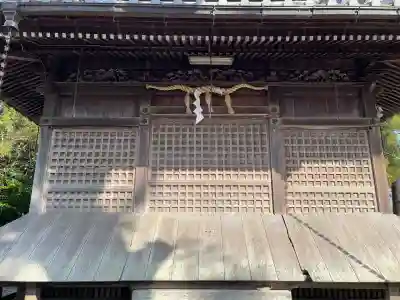 春日神社(世継)の{uncategorized: "未分類", other: "その他", undefined: "問題あり", building: "その他建物", grave: "お墓", sacred_gate: "鳥居", guardian: "狛犬", statue: "像", buddha: "仏像", history: "歴史", nature: "自然", garden: "庭園", animal: "動物", pagoda: "塔", temizu: "手水舎", mountain_gate: "山門・神門", sanctuary: "本殿・本堂", subordinate: "末社・摂社", art: "芸術", scenery: "景色", jizo: "地蔵", ema: "絵馬", goshuin: "御朱印", omikuji: "おみくじ", items: "授与品その他", amulet: "お守り", goshuincho: "御朱印帳", eats: "食事", festival: "お祭り", votive_dance: "神楽", shichigosan: "七五三参", wedding: "結婚式", experience: "体験その他", initially: "初詣", around: "周辺", anti_infection: "感染症対策"}
