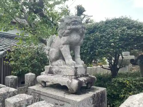 石原神社 (祇園社)の{uncategorized: "未分類", other: "その他", undefined: "問題あり", building: "その他建物", grave: "お墓", sacred_gate: "鳥居", guardian: "狛犬", statue: "像", buddha: "仏像", history: "歴史", nature: "自然", garden: "庭園", animal: "動物", pagoda: "塔", temizu: "手水舎", mountain_gate: "山門・神門", sanctuary: "本殿・本堂", subordinate: "末社・摂社", art: "芸術", scenery: "景色", jizo: "地蔵", ema: "絵馬", goshuin: "御朱印", omikuji: "おみくじ", items: "授与品その他", amulet: "お守り", goshuincho: "御朱印帳", eats: "食事", festival: "お祭り", votive_dance: "神楽", shichigosan: "七五三参", wedding: "結婚式", experience: "体験その他", initially: "初詣", around: "周辺", anti_infection: "感染症対策"}