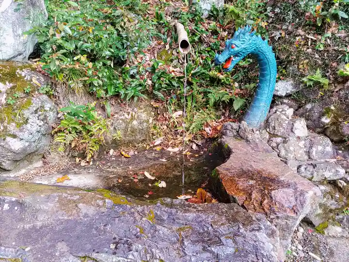 桃太郎神社(栗栖)の手水舎