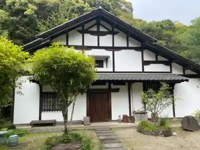 竹林寺の{uncategorized: "未分類", other: "その他", undefined: "問題あり", building: "その他建物", grave: "お墓", sacred_gate: "鳥居", guardian: "狛犬", statue: "像", buddha: "仏像", history: "歴史", nature: "自然", garden: "庭園", animal: "動物", pagoda: "塔", temizu: "手水舎", mountain_gate: "山門・神門", sanctuary: "本殿・本堂", subordinate: "末社・摂社", art: "芸術", scenery: "景色", jizo: "地蔵", ema: "絵馬", goshuin: "御朱印", omikuji: "おみくじ", items: "授与品その他", amulet: "お守り", goshuincho: "御朱印帳", eats: "食事", festival: "お祭り", votive_dance: "神楽", shichigosan: "七五三参", wedding: "結婚式", experience: "体験その他", initially: "初詣", around: "周辺", anti_infection: "感染症対策"}