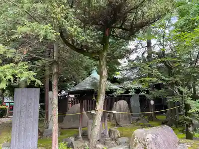 三囲神社(東京都)