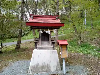 新得神社の末社・摂社
