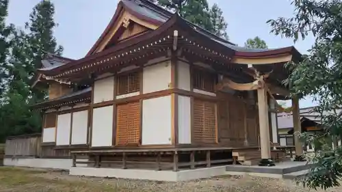 柏倉八幡神社の本殿・本堂