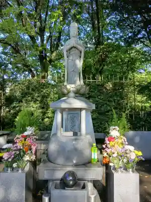 弘法寺の{uncategorized: "未分類", other: "その他", undefined: "問題あり", building: "その他建物", grave: "お墓", sacred_gate: "鳥居", guardian: "狛犬", statue: "像", buddha: "仏像", history: "歴史", nature: "自然", garden: "庭園", animal: "動物", pagoda: "塔", temizu: "手水舎", mountain_gate: "山門・神門", sanctuary: "本殿・本堂", subordinate: "末社・摂社", art: "芸術", scenery: "景色", jizo: "地蔵", ema: "絵馬", goshuin: "御朱印", omikuji: "おみくじ", items: "授与品その他", amulet: "お守り", goshuincho: "御朱印帳", eats: "食事", festival: "お祭り", votive_dance: "神楽", shichigosan: "七五三参", wedding: "結婚式", experience: "体験その他", initially: "初詣", around: "周辺", anti_infection: "感染症対策"}