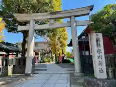 麻布氷川神社の鳥居