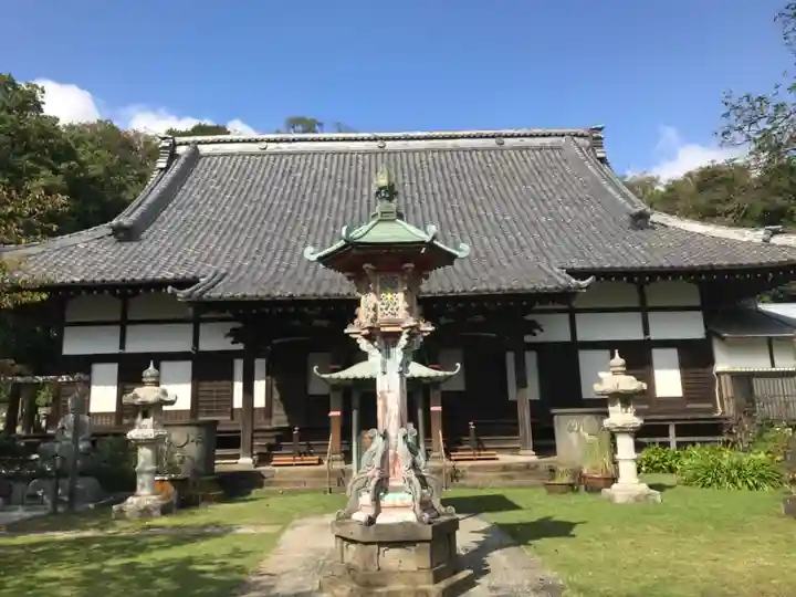 金蔵寺の本殿・本堂