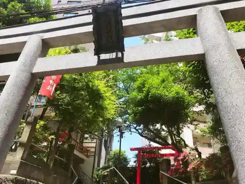 妻恋神社の鳥居