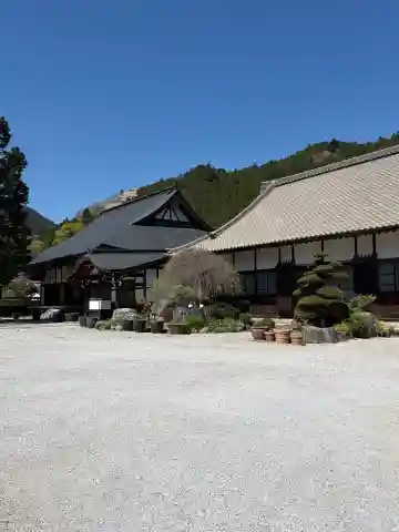 金錫寺の{uncategorized: "未分類", other: "その他", undefined: "問題あり", building: "その他建物", grave: "お墓", sacred_gate: "鳥居", guardian: "狛犬", statue: "像", buddha: "仏像", history: "歴史", nature: "自然", garden: "庭園", animal: "動物", pagoda: "塔", temizu: "手水舎", mountain_gate: "山門・神門", sanctuary: "本殿・本堂", subordinate: "末社・摂社", art: "芸術", scenery: "景色", jizo: "地蔵", ema: "絵馬", goshuin: "御朱印", omikuji: "おみくじ", items: "授与品その他", amulet: "お守り", goshuincho: "御朱印帳", eats: "食事", festival: "お祭り", votive_dance: "神楽", shichigosan: "七五三参", wedding: "結婚式", experience: "体験その他", initially: "初詣", around: "周辺", anti_infection: "感染症対策"}