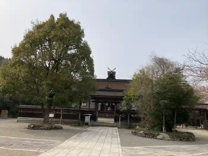 中山神社の本殿