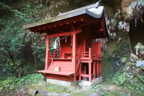 岩屋寺の本殿