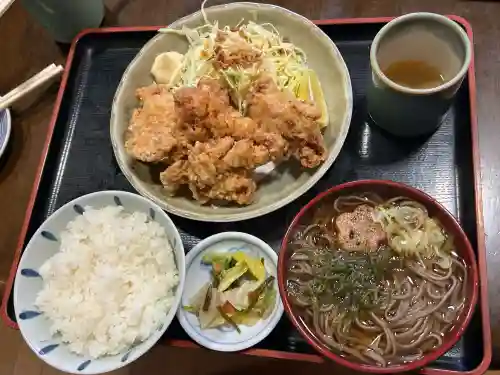 修那羅山安宮神社の{uncategorized: "未分類", other: "その他", undefined: "問題あり", building: "その他建物", grave: "お墓", sacred_gate: "鳥居", guardian: "狛犬", statue: "像", buddha: "仏像", history: "歴史", nature: "自然", garden: "庭園", animal: "動物", pagoda: "塔", temizu: "手水舎", mountain_gate: "山門・神門", sanctuary: "本殿・本堂", subordinate: "末社・摂社", art: "芸術", scenery: "景色", jizo: "地蔵", ema: "絵馬", goshuin: "御朱印", omikuji: "おみくじ", items: "授与品その他", amulet: "お守り", goshuincho: "御朱印帳", eats: "食事", festival: "お祭り", votive_dance: "神楽", shichigosan: "七五三参", wedding: "結婚式", experience: "体験その他", initially: "初詣", around: "周辺", anti_infection: "感染症対策"}