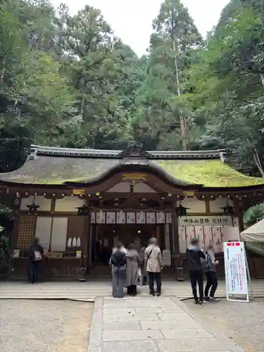 狭井坐大神荒魂神社(狭井神社)(奈良県)