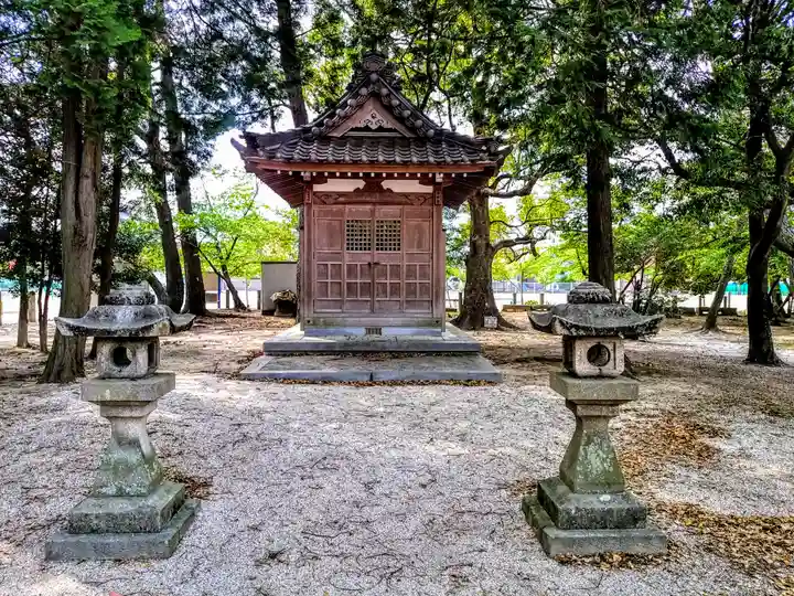 神明神社(高棚神明神社)の末社・摂社